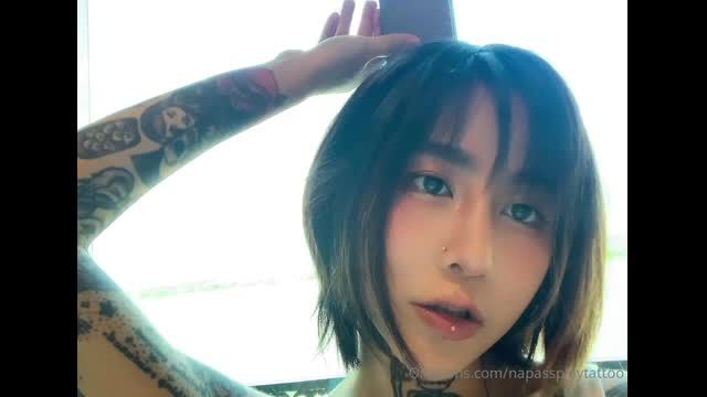 Onlyfans - napassploytattoo 我耐操，屁股翘，哥哥一顶我就叫